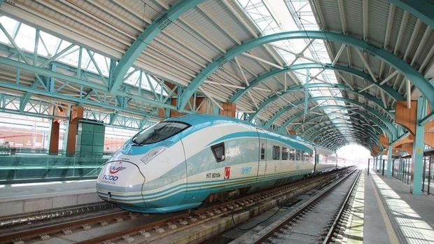 Hızlı Tren Fiyatı Uçağı Geçti