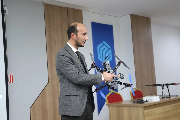 Uçurdukları İHA'ları Kendileri Üretiyor