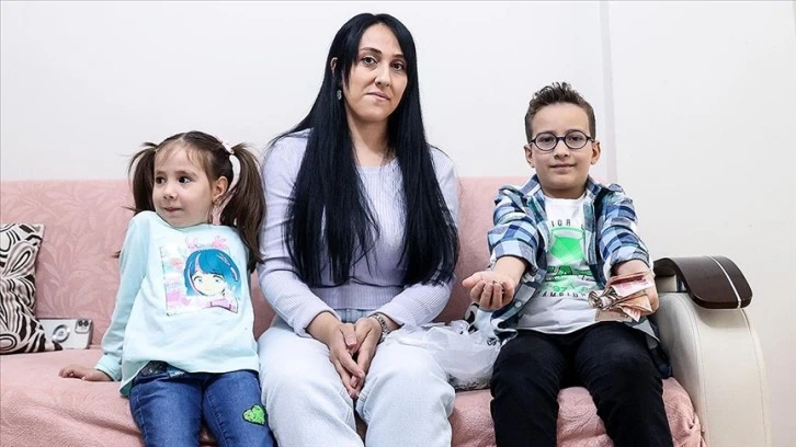 Barlas Forma Parasını Gazze'ye Bağışladı