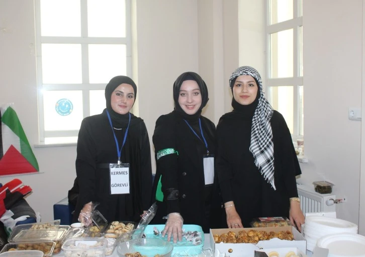 Gazze İçin Yardım Kermesi