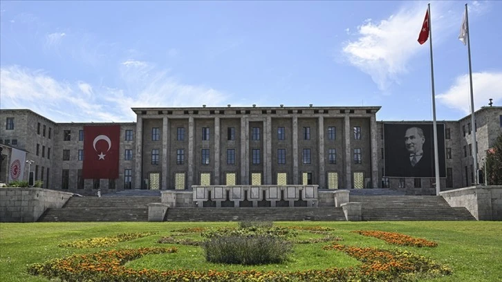 TBMM'ye Kurayla Personel Alınacak