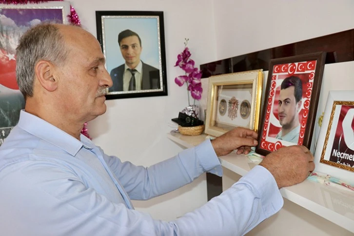 Türkiye Şehit Öğretmenlerini Unutmuyor