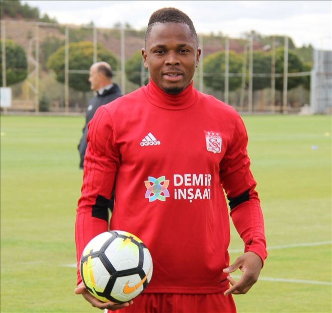 ZORA, ?TAKIMA DÖNDÜGÜM İÇİN MUTLUYUM?