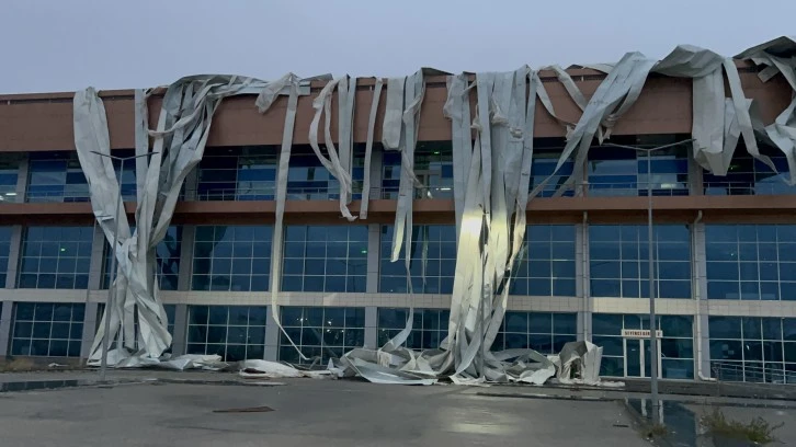 Sivas’ı Fırtına Yıktı Geçti