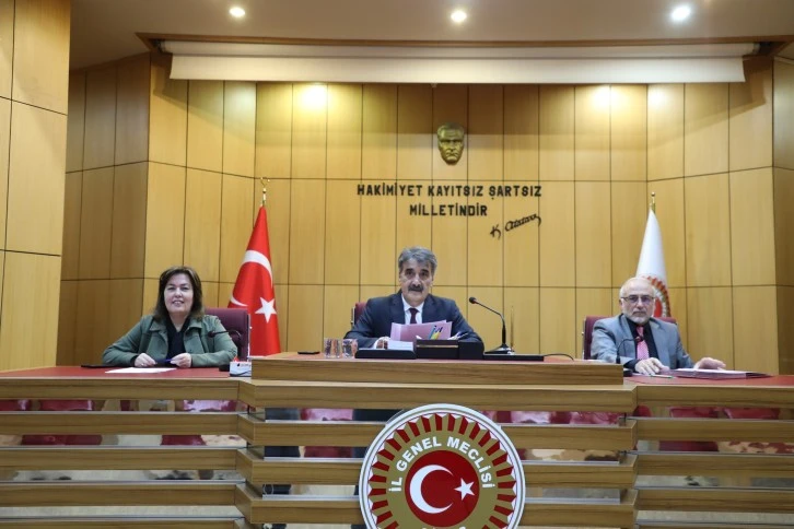 Yerel Mecliste Mesai Yoğun