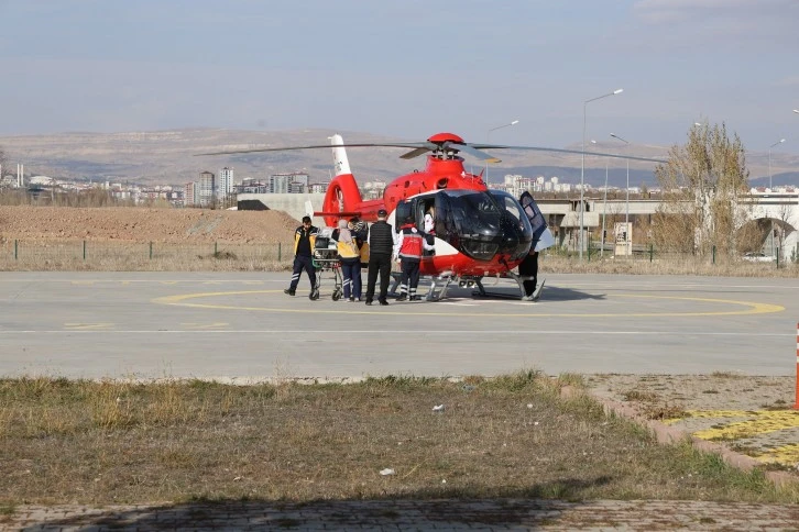 Ambulans Helikopter Bebek İçin Havalandı