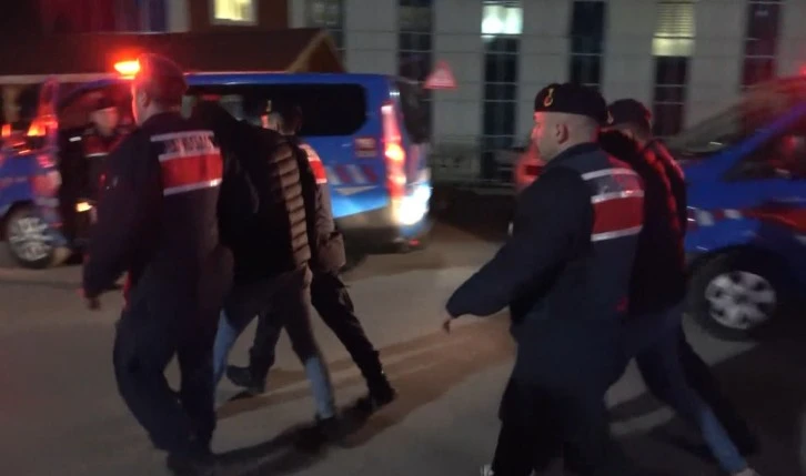 Hükümlüleri Jandarma Yakaladı