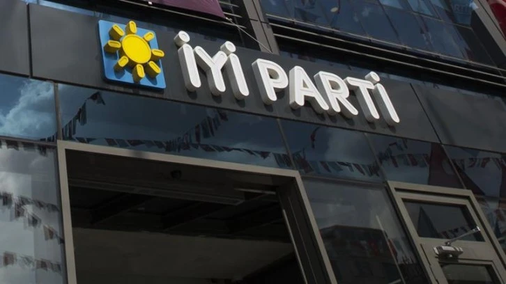 İyi Parti'de Başkanlık Divanı Toplandı