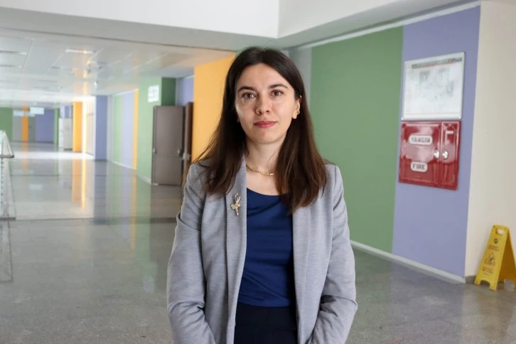 Çocuklar Saldırgan Karakterleri Taklit Ediyor