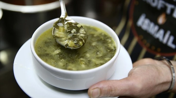 Karadenizliler Karalahana Çorbasına Sahip Çıktı