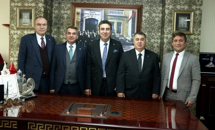 İki Oda Kardeş Oldu