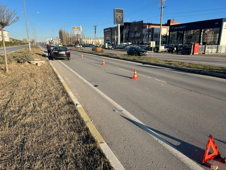 Sivas'ta Otomobilin Çarptığı Kadın Öldü