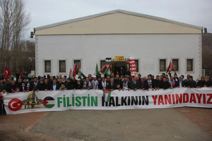Zara'da Filistin'e Destek Yürüyüşü