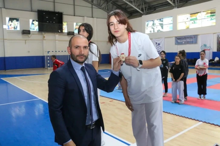 Karatede Ödüller Sahiplerini Buldu