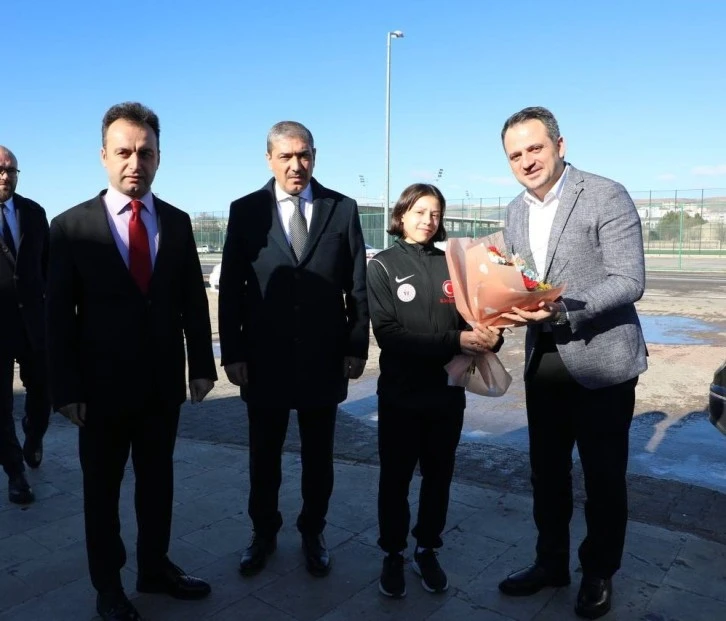 Spor Bakan Yardımcısından Sivas Çıkartması