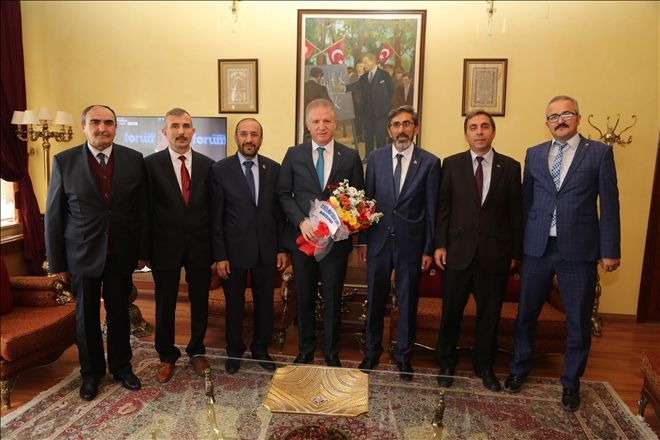 MUHTARLAR VATANDAŞLA DEVLET ARASINDA KÖPRÜDÜR