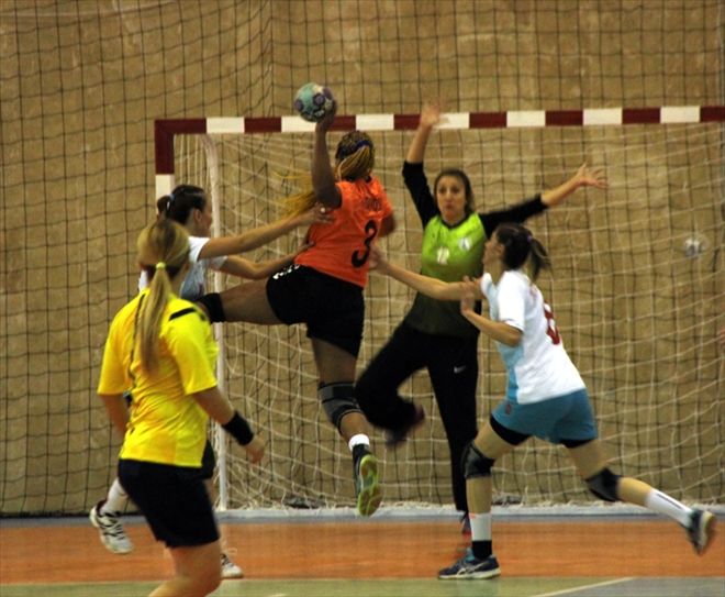 RAKİP GÜÇLÜ BANDIRMA