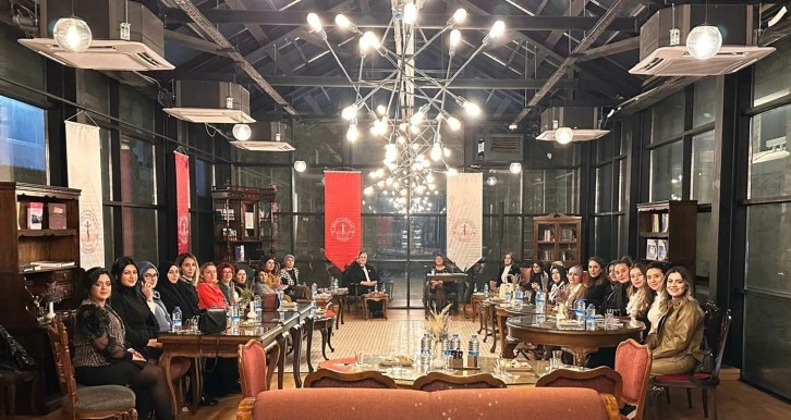 Şehirli Kadınlar Derneğinden Etkili İletişim Semineri