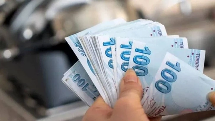 Sivas'ta O Bankada Çalışanlar Yaşadı, 50 Bin Lira İkramiye