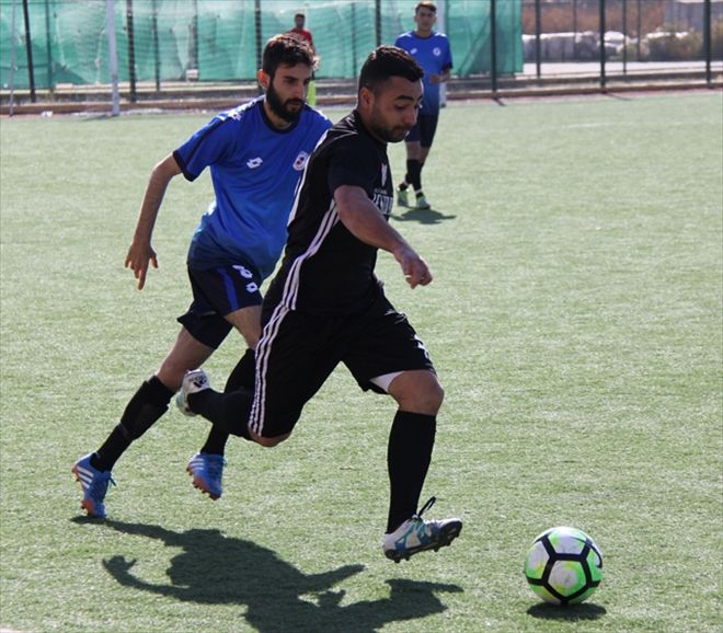 AMATÖRDE BİR MAÇ OYNANMADI