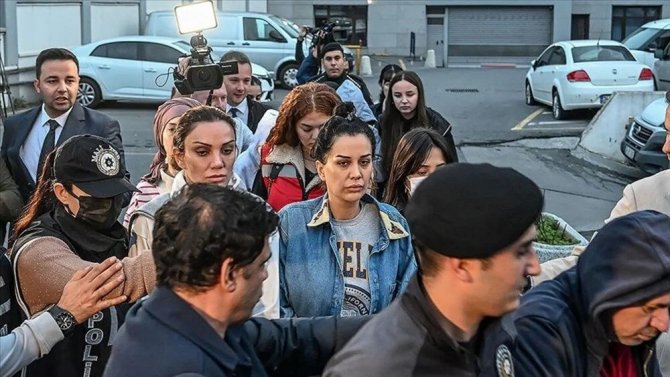 Dilan Polat Apar Topar Hangi Hastaneye Kaldırıldı!