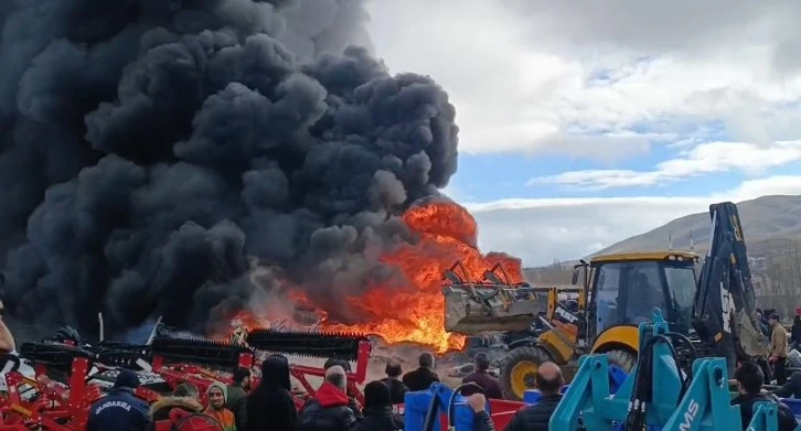 Sivas'ta Korkutan Yangın