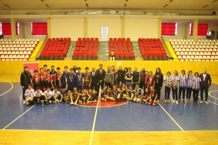 Selçuk ve Lütfi Fikret Tuncel Şampiyon Oldu