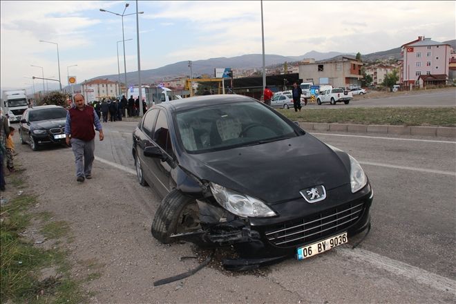 SUŞEHRİ´NDE TRAFİK KAZASI : 1 YARALI