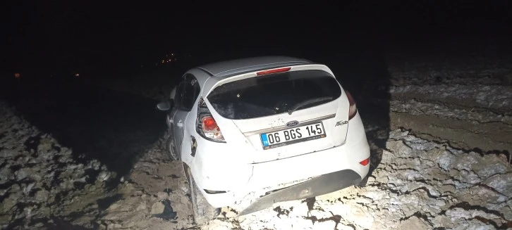 Sivas'ta Tarlaya Uçtu