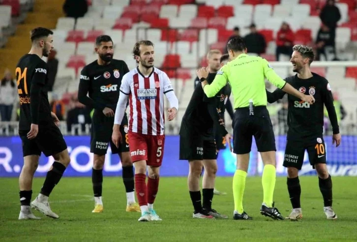 Sivasspor'da Kadroda 7 Eksik