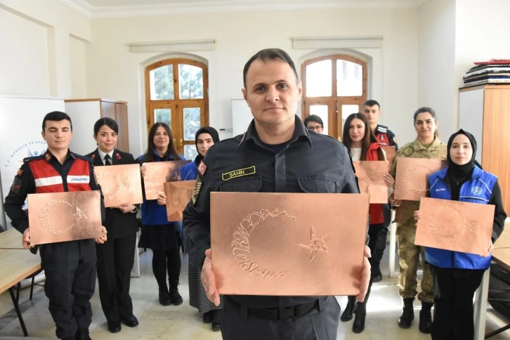 Şehitlerin Adı Yaşayacak