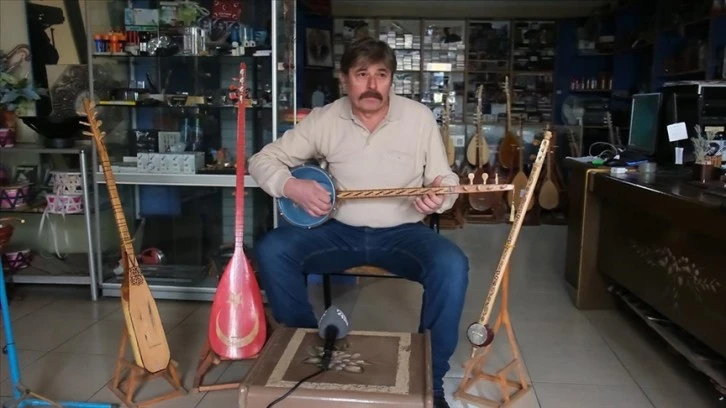 Demlikten Cümbüş Tasarladı