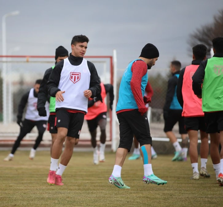 Sivasspor'da Kupa Mesaisi Sürüyor