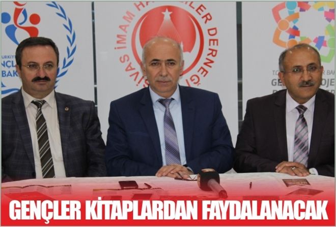 GENÇLER KİTAPLARDAN FAYDALANACAK