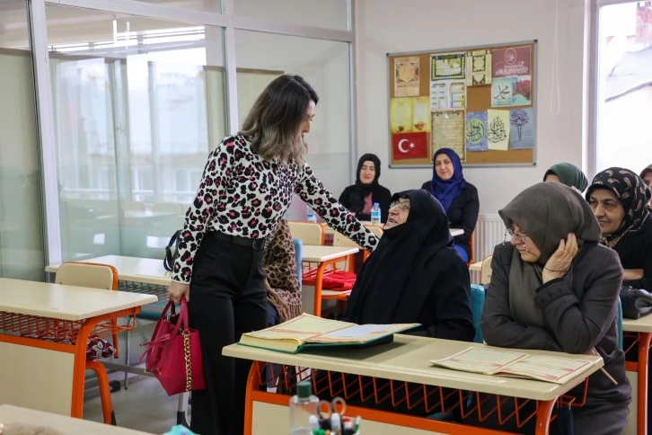 Sivas'ta Kadınlar Meslek Sahibi Oluyor