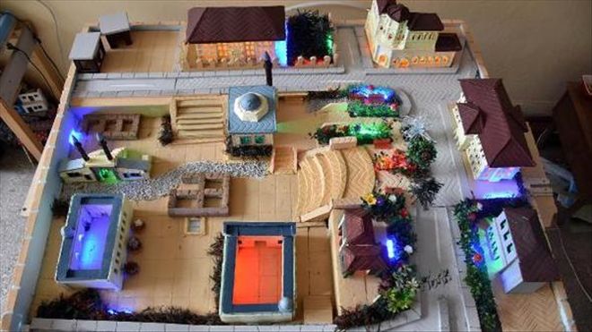 TARİHİ KENT MEYDANINI STRAFORA İŞLEDİ