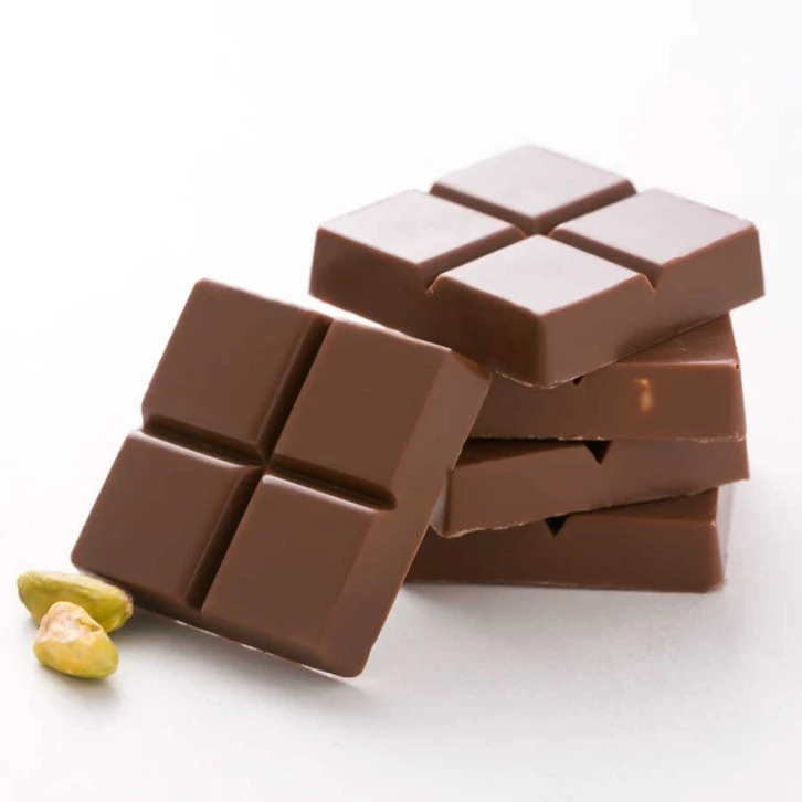 'Plastik' Çikolatalar Toplanıyor