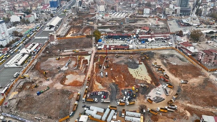 Malatya'da Depremin İzleri Siliniyor