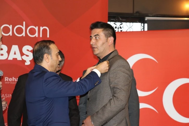 Sivas’ta İYİ Parti’de İstifa! MHP’ye Geçti
