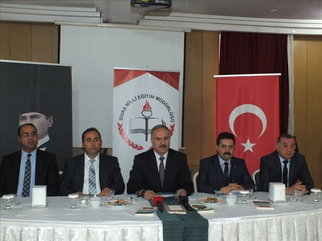 ´ÖNCE BİZ OKUYORUZ PROJESİ´ TANITILDI