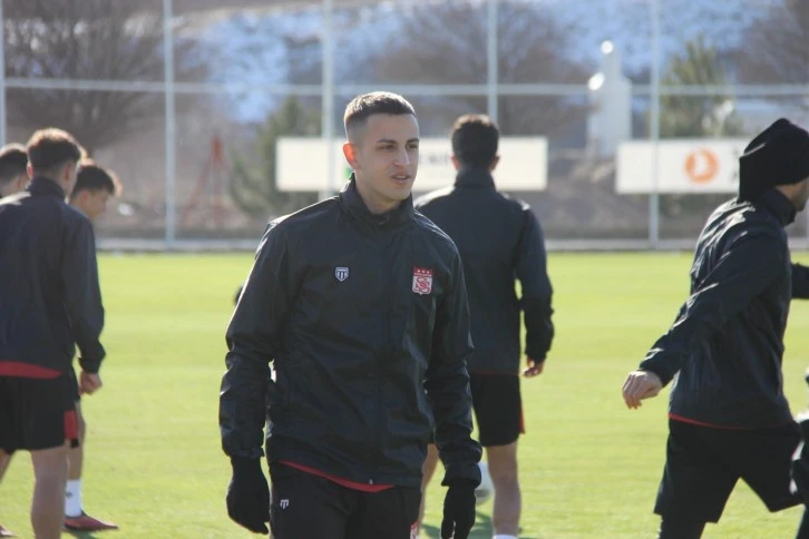 Sivasspor’da Bartuğ İlk Antrenmanına Çıktı