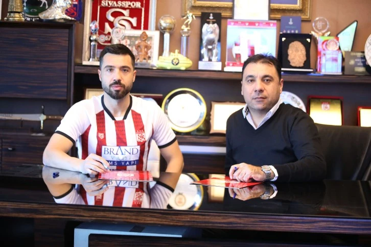 Sivasspor’dan Orta Sahaya Takviye