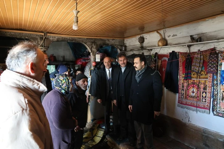 Evi Yanan Aileye Devlet Sahip Çıktı