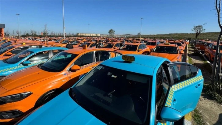 Taksiciler Cinayeti Protesto Etti