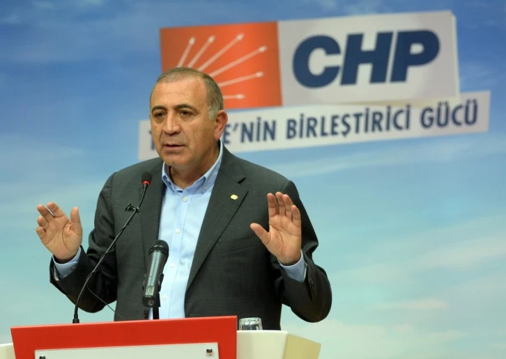 CHP'de Şok İstifa!