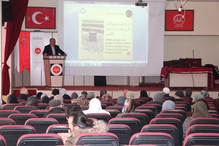 Kutsal Topraklara Gideceklere Seminer
