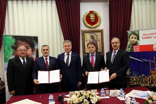 EMMİOĞLU´NDAN 32 DESLİKLİ MESLEK LİSESİ