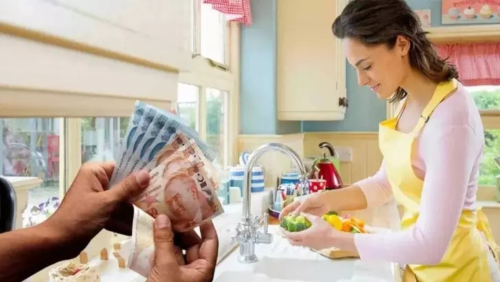 Ev Hanımlarına Emeklilik Şartları