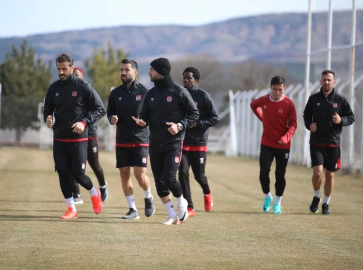 Sivasspor'da Hazırlıklar Başladı