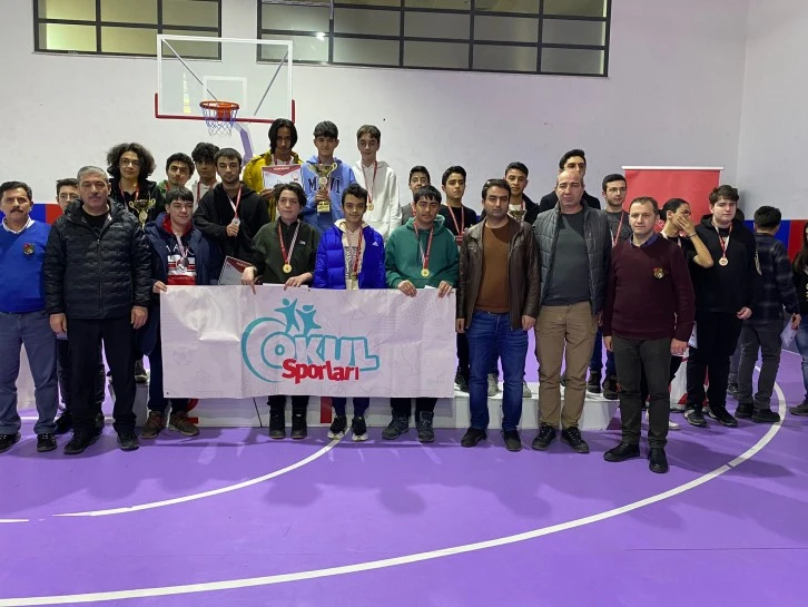 Satrançta Madalyalar Sahiplerini Buldu